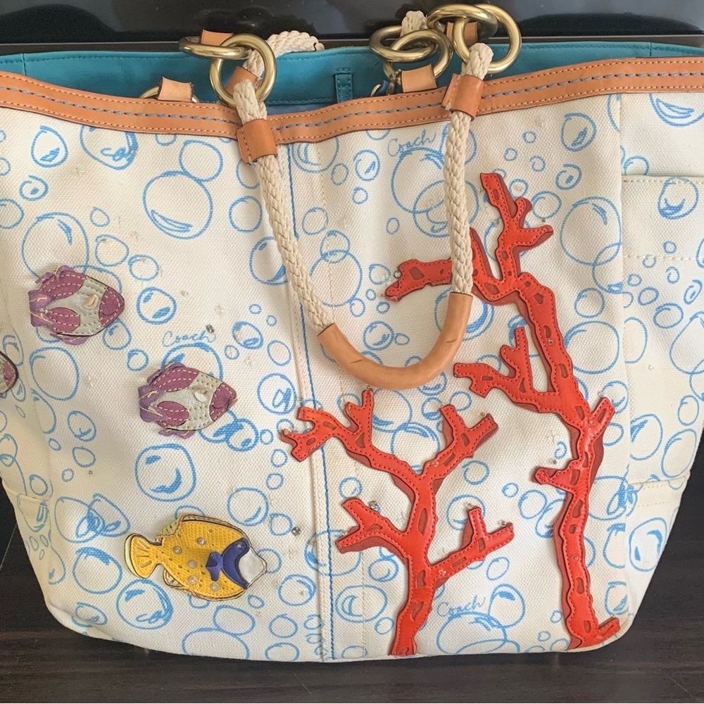 COACH RARE BUBBLE FISH CORAL LARGE TOTE #4458 *100% COACH  AUTHENTIC GUARANTEED*